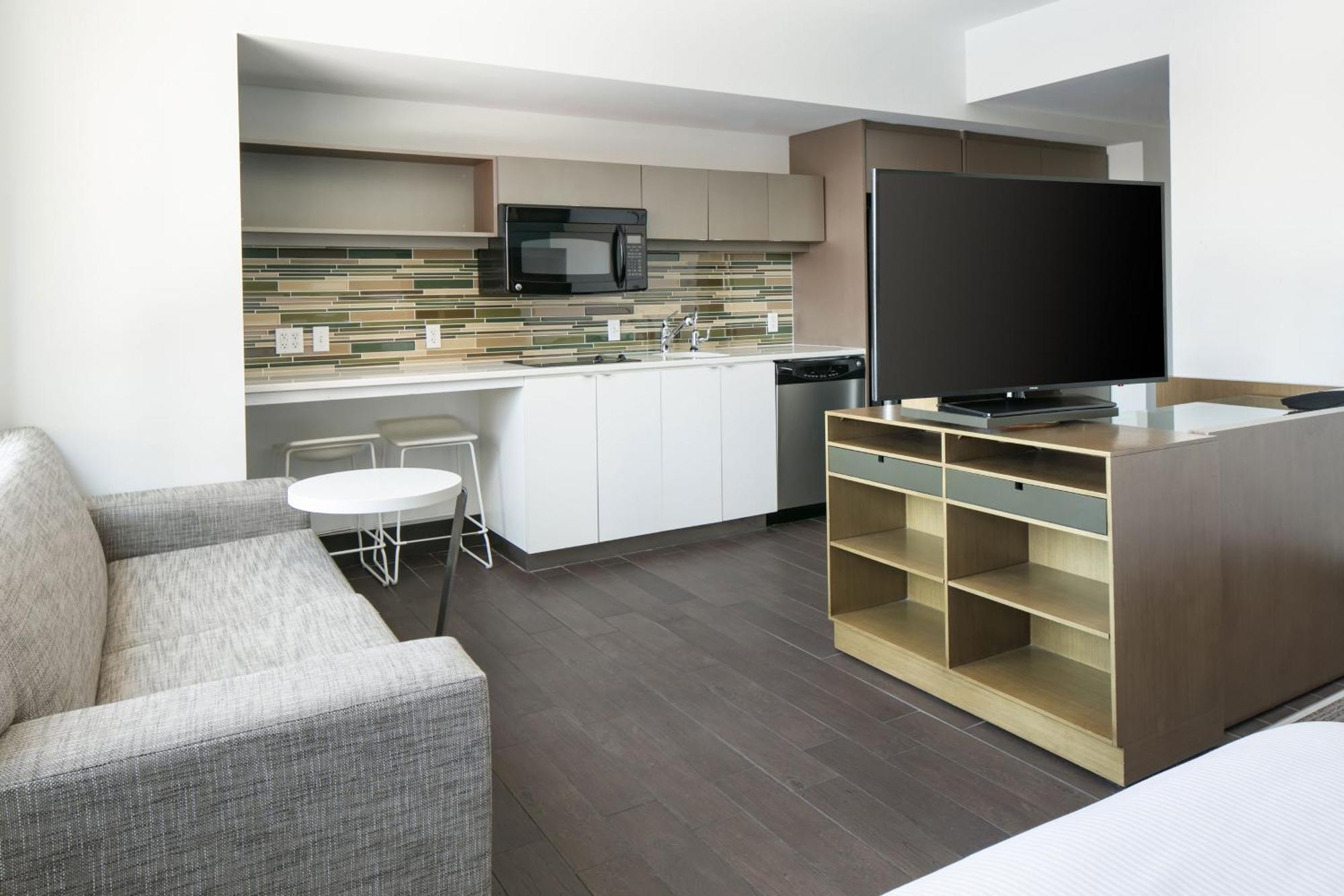 Element Omaha Midtown Crossing Hotell Exteriör bild